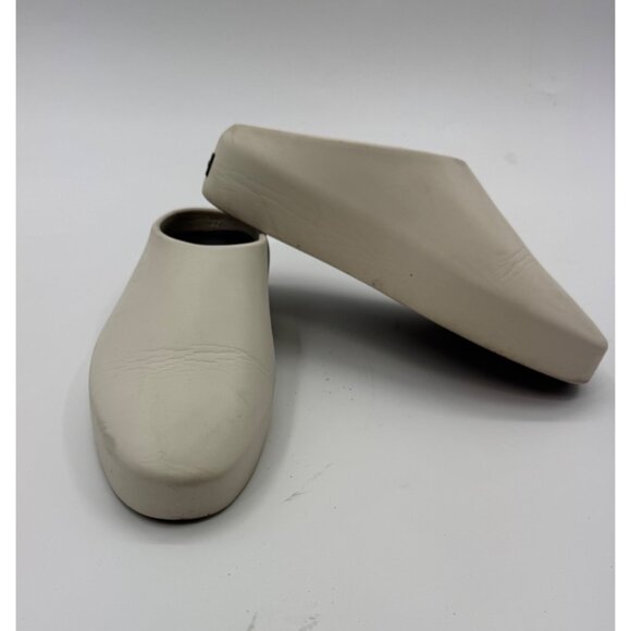 Fear Of God The California 2.0 Cream Slip-On Mules Clogs Size 7 or EU 37 - Picture 2 of 10
